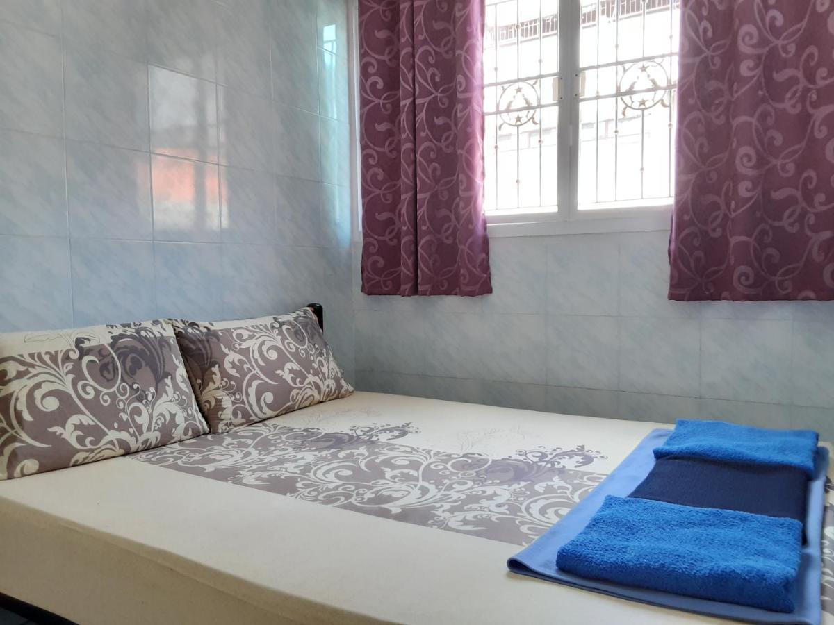 New Central Guesthouse Бангкок Экстерьер фото